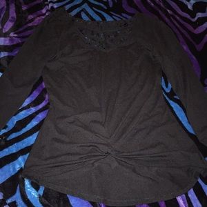 Black shirt